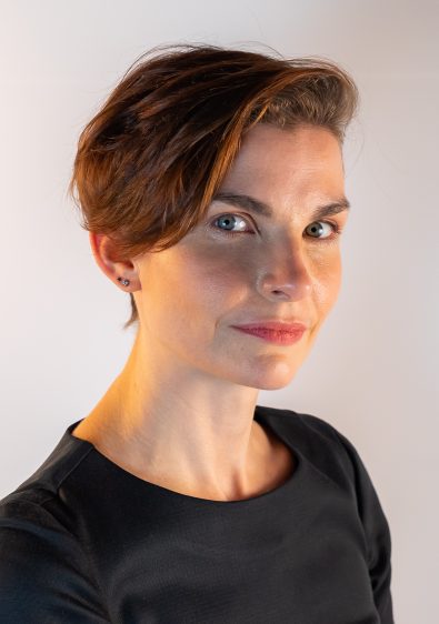 Dr Jenni McCracken