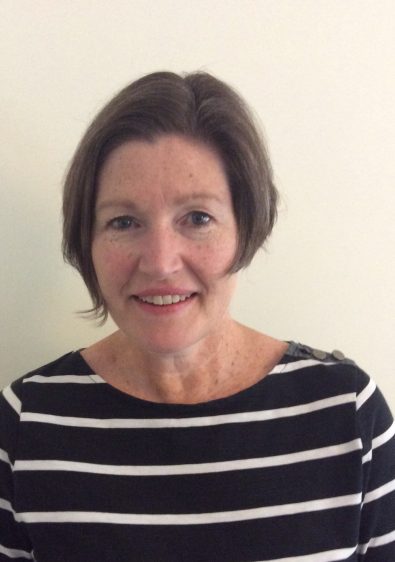 Dr Jane Robertson