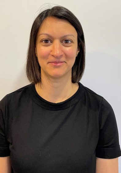 Dr Claire Phipps